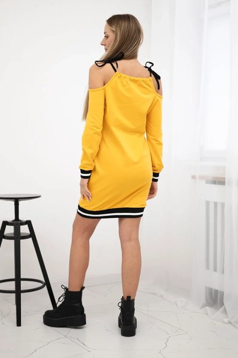 Sukienka Tres Chic musztardowa Sukienka Tres Chic musztardowa