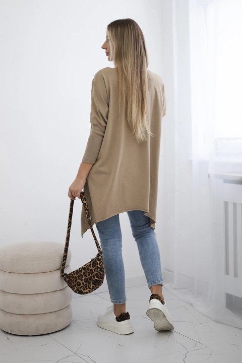 Bluzka oversize z nadrukiem tęczowych ust camelowa Bluzka oversize z nadrukiem tęczowych ust camelowa