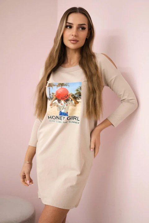 Sukienka z nadrukiem Honey girl beżowa Sukienka z nadrukiem Honey girl beżowa