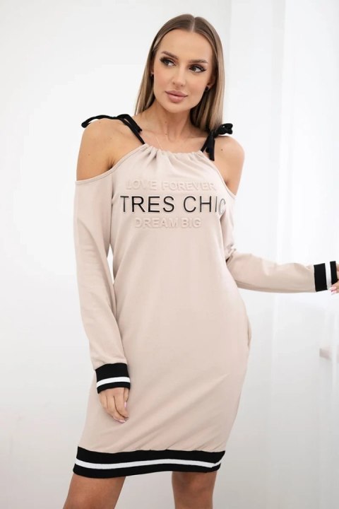 Sukienka Tres Chic beżowy Sukienka Tres Chic beżowy