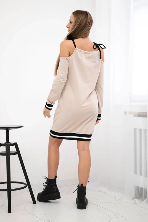 Sukienka Tres Chic beżowy Sukienka Tres Chic beżowy
