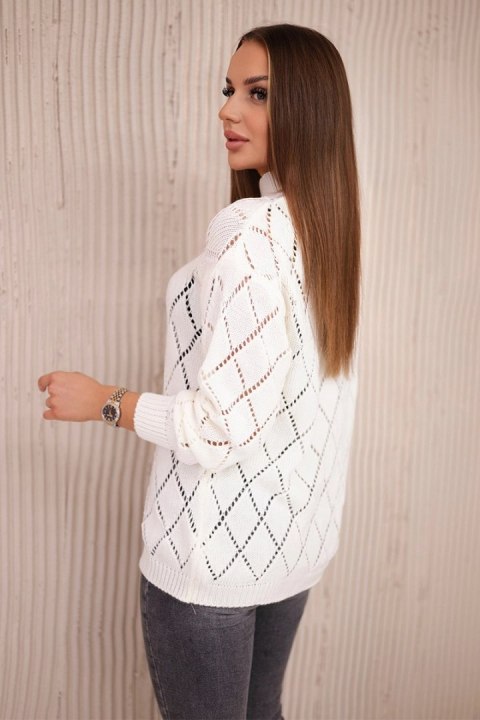 Sweter z półgolfem i wzorem w romby ecru Sweter z półgolfem i wzorem w romby ecru
