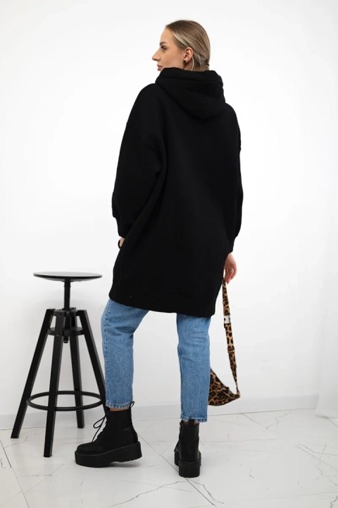 Bluza ocieplana z haftowanym napisem oversize czarna Bluza ocieplana z haftowanym napisem oversize czarna
