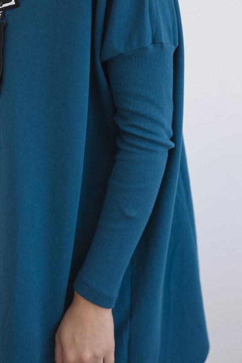 Bluza oversize z asymetrycznymi bokami morski Bluza oversize z asymetrycznymi bokami morski
