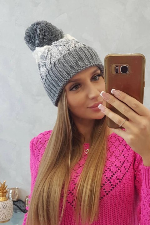 Czapka damska z pomponem Abigail K326 szary+biały Czapka damska z pomponem Abigail K326 szary+biały