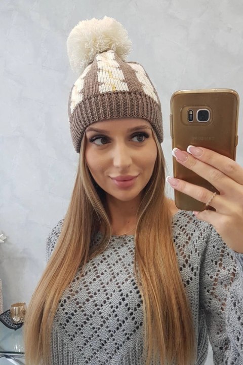 Czapka damska z pomponem Rozalia K323 ecru+mocca Czapka damska z pomponem Rozalia K323 ecru+mocca