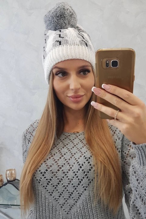 Czapka damska z pomponem Rozalia K323 szary+biały Czapka damska z pomponem Rozalia K323 szary+biały