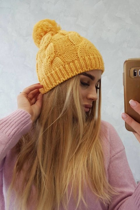 Czapka z polarem Stefania K278 żółta Czapka z polarem Stefania K278 żółta