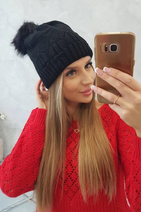 Czapka damska z pomponem Judyta K347 czarna Czapka damska z pomponem Judyta K347 czarna