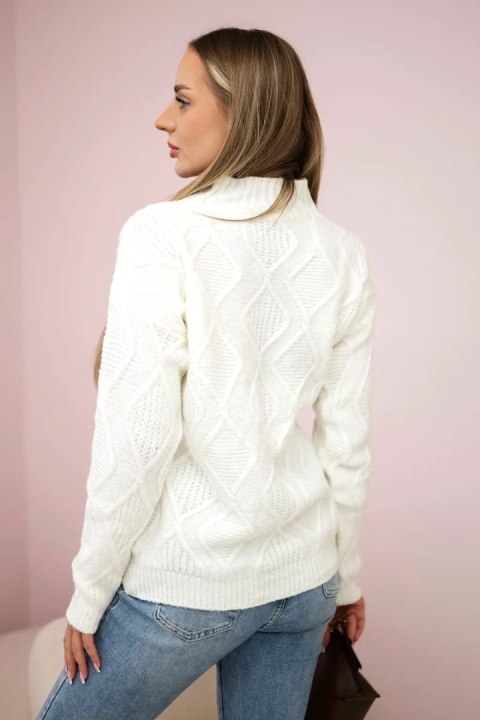 Sweter z ozdobnym splotem ecru Sweter z ozdobnym splotem ecru
