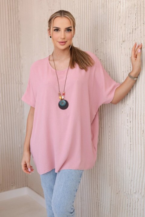 Bluzka oversize z wisiorkiem ciemno różowa Bluzka oversize z wisiorkiem ciemno różowa