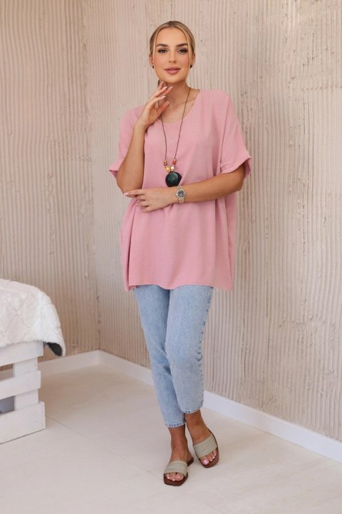 Bluzka oversize z wisiorkiem ciemno różowa Bluzka oversize z wisiorkiem ciemno różowa