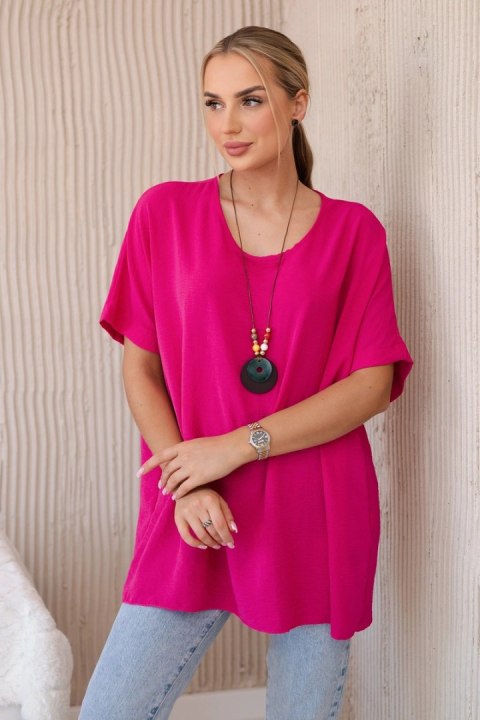 Bluzka oversize z wisiorkiem fuksja Bluzka oversize z wisiorkiem fuksja