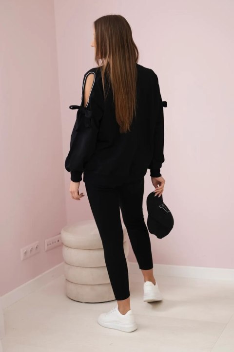 Komplet bluzy z kokardą na rękawach i legginsów czarny Komplet bluzy z kokardą na rękawach i legginsów czarny