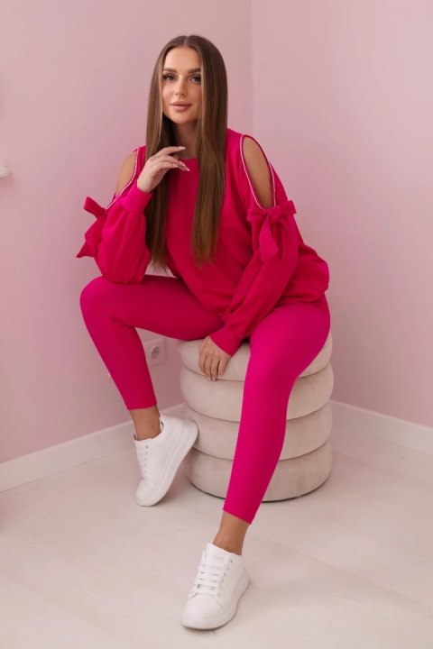 Komplet bluzy z kokardą na rękawach i legginsów fuksja Komplet bluzy z kokardą na rękawach i legginsów fuksja