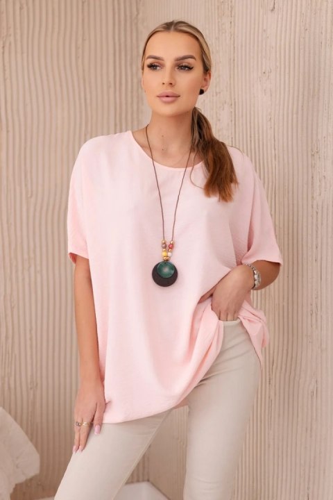 Bluzka oversize z wisiorkiem pudrowy róż Bluzka oversize z wisiorkiem pudrowy róż