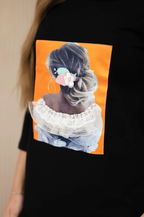 Sukienka z grafiką 3D, koronka czarna Sukienka z grafiką 3D, koronka czarna