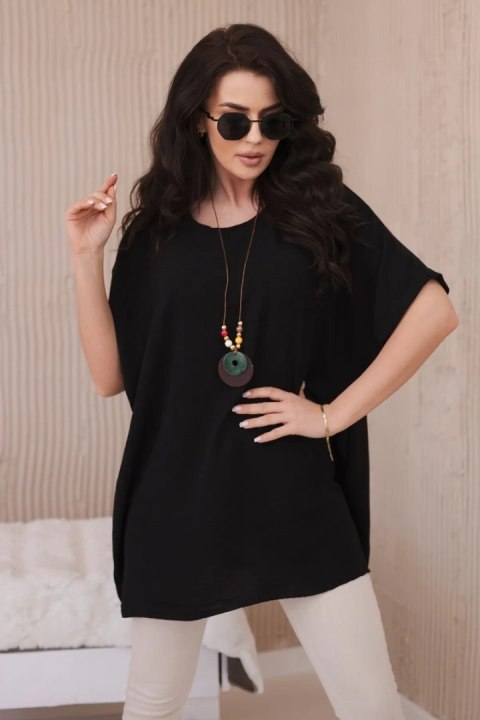 Bluzka oversize z wisiorkiem czarna Bluzka oversize z wisiorkiem czarna