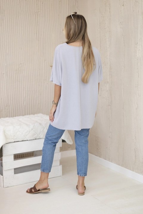 Bluzka oversize z wisiorkiem szara Bluzka oversize z wisiorkiem szara