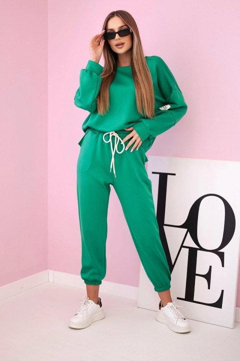 Komplet bluza + spodnie masełko zielony Komplet bluza + spodnie masełko zielony