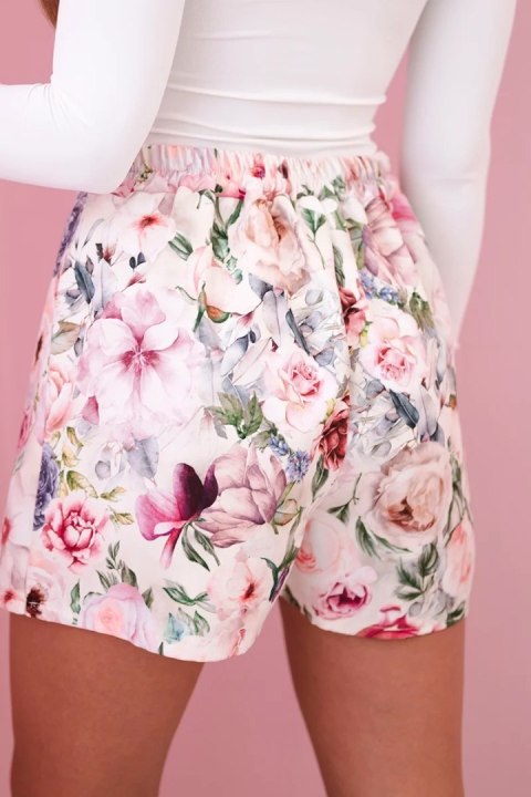 Spódnico-spodenki damskie w kwiaty ecru