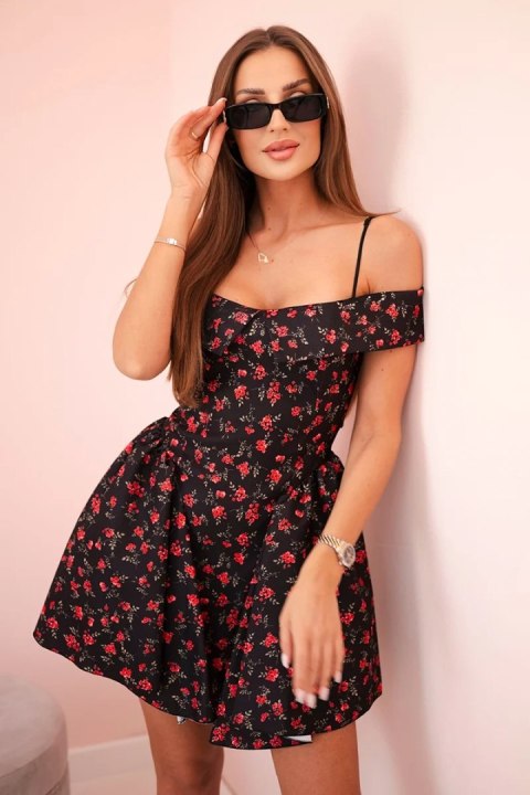 Sukienka damska rozkloszowana w kwiaty z odkrytymi ramionami czarny+czerwony Sukienka damska rozkloszowana w kwiaty z odkrytymi ramionami czarny+czerwony