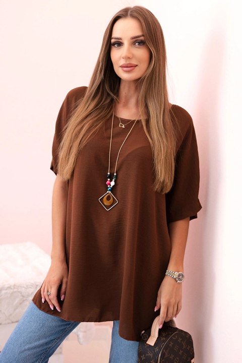 Bluzka oversize z wisiorkiem czekoladowa Bluzka oversize z wisiorkiem czekoladowa