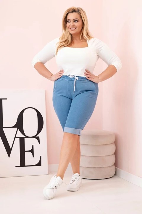 Spodenki damskie bawełniane Plus Size z wiązaniem jasno jeansowe Spodenki damskie bawełniane Plus Size z wiązaniem jasno jeansowe