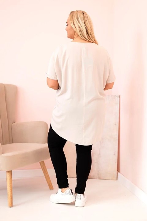 Bluzka damska Plus Size z wiskozy z kwiatowym nadrukiem i napisem beżowa