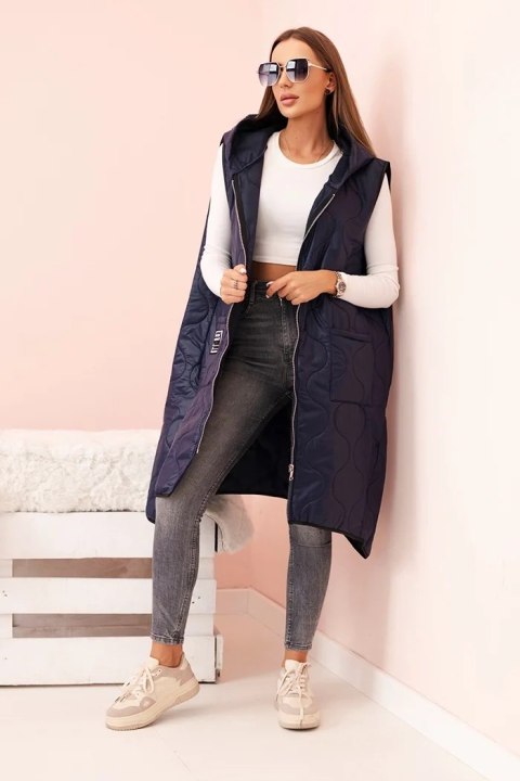 Kamizelka damska pikowana Plus Size z kapturem zapinana na zamek granatowa Kamizelka damska pikowana Plus Size z kapturem zapinana na zamek granatowa