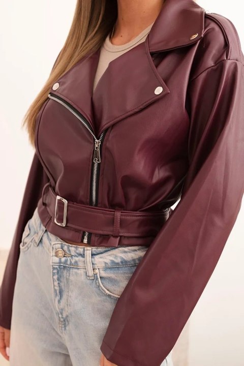 Kurtka damska krótka z eko skóry z paskiem i kołnierzem bordowa