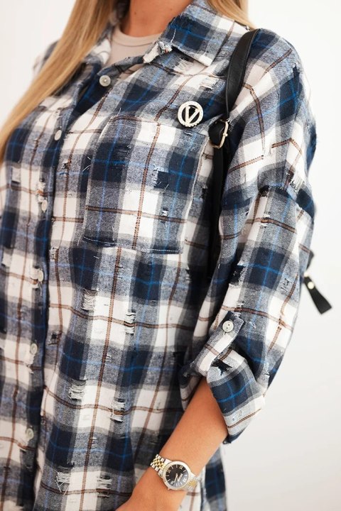 Koszula damska bawełniana w kratę z efektem przetarć granatowa