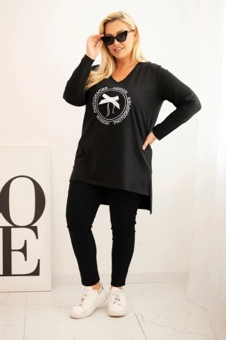 Bluzka damska z dłuższym tyłem i nadrukiem czarna