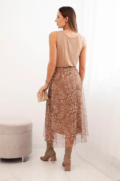 Komplet damski z wełnianym swetrem i wiskozową sukienką camelowy