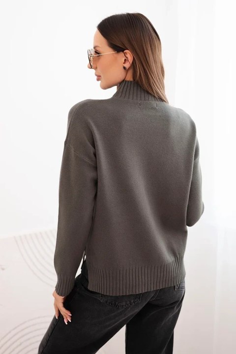 Sweter damski z półgolfem wiskozowy o luźnym kroju khaki