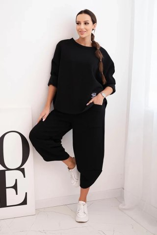 Komplet damski dresowy z grubszego materiału z szerokimi nogawkami czarny
