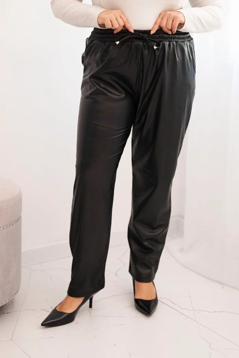 Spodnie damskie Plus Size z ekoskóry z wysokim stanem i gumką w pasie czarne