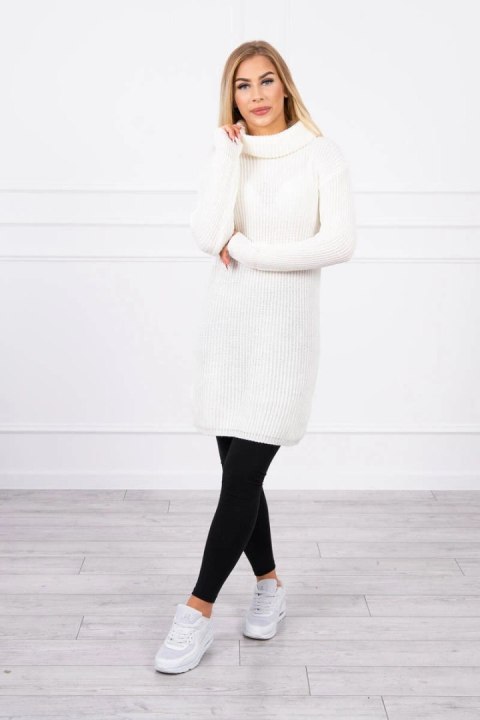 Sweter z golfem ecru