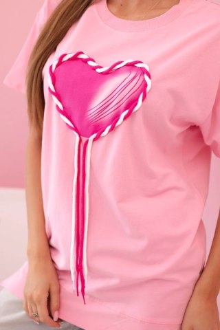 T-shirt damska oversize z sercem i frędzlami z krótkim rękawem jasno różowa