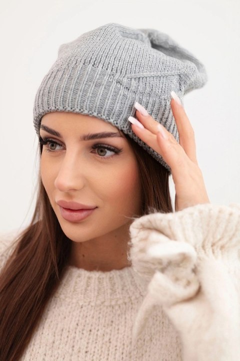 Czapka damska zimowa klasyczna z subtelnym wzorem K379 szara