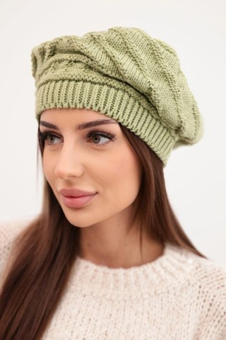 Czapka damska zimowa wełniana o luźnym fasonie i ozdobnym splocie K378 khaki