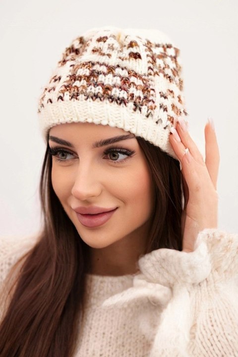 Czapka zimowa damska z kolorową przędzą i grubym ściągaczem K355 ecru+cappuccino+rudy