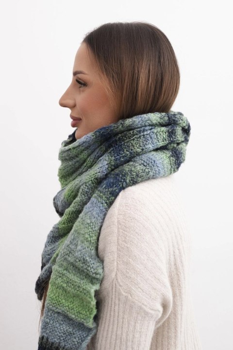 Szalik damski wełniany miękki i ciepły w kolorowe pasy KN19 zielony