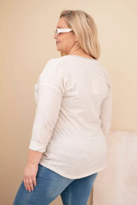 Bluzka damska Plus Size przecierana z napisem i perełkami beżowa