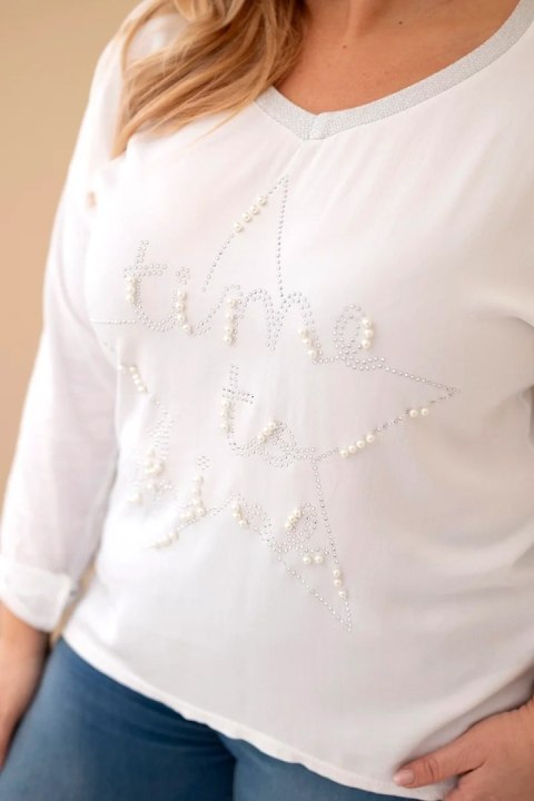 Bluzka damska Plus Size przecierana z napisem i perełkami biała