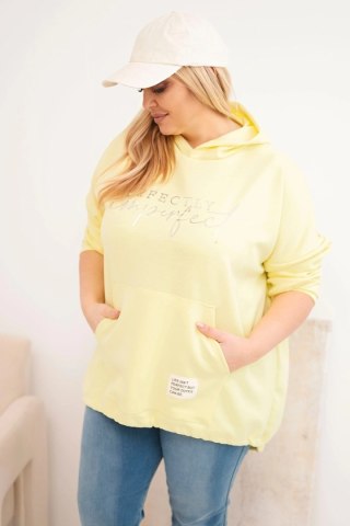 Bluza damska Plus Size z kapturem i nadrukiem żółta