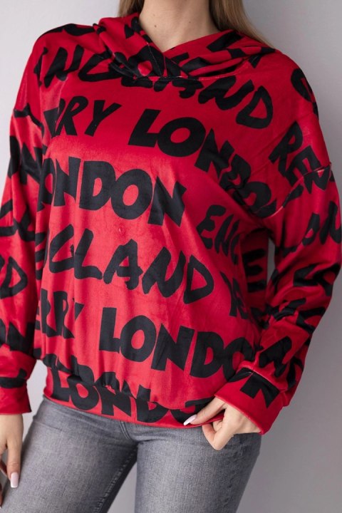 Bluza damska oversize z kapturem i nadrukiem czerwona