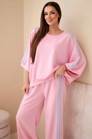 Komplet damski wiskozowy masełko z szeroką nogawką i luźną bluzą jasno różowy