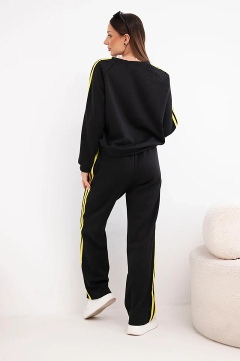 Komplet dresowy damski Masełko z lampasami i luźną bluzą czarny