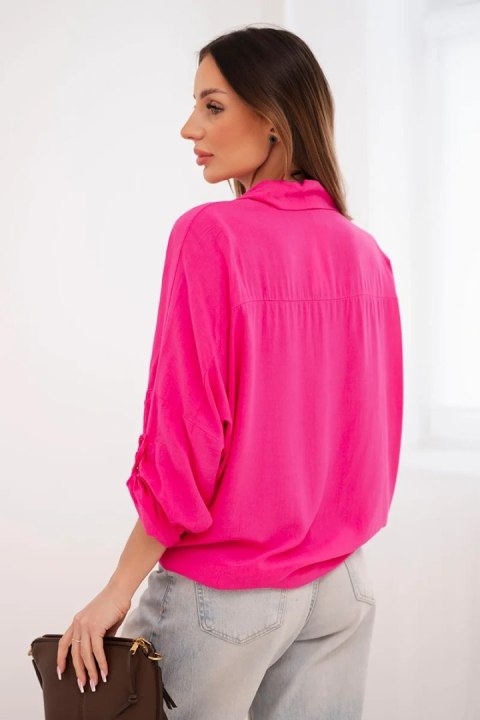 Koszula damska z wiskozą z ozdobnymi guzikami i kołnierzem różowa